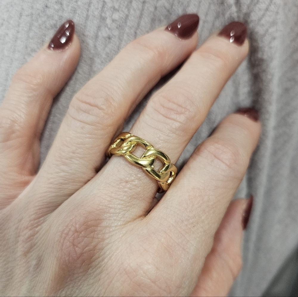 NEW Stainless Steel Chunky Gold Chain Ring - Size 7 - Picture 6 of 9